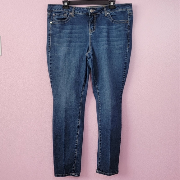 Torrid Denim jeans/ 18S. - Picture 1 of 8